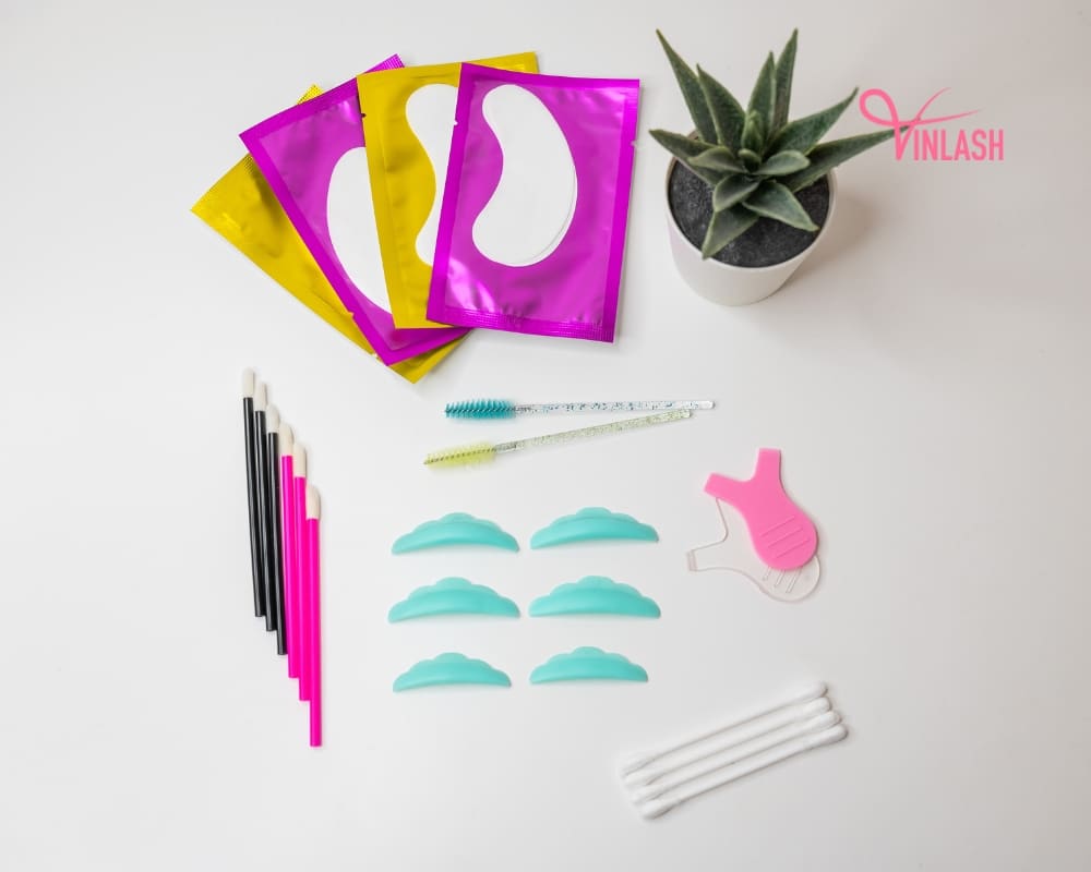 a-comprehensive-guide-to-discover-the-best-lash-supplies-for-your-lash-business-2