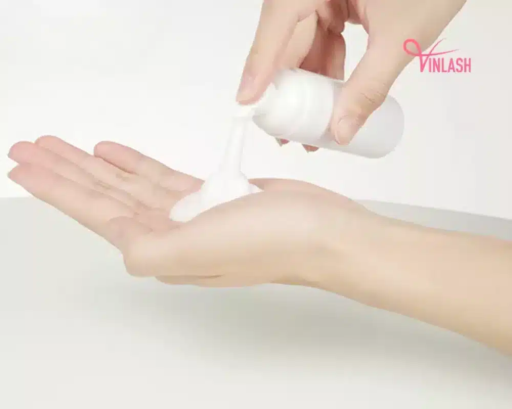 guideline-for-lash-business-to-buy-eyelash-extension-cleanser-wholesale-15