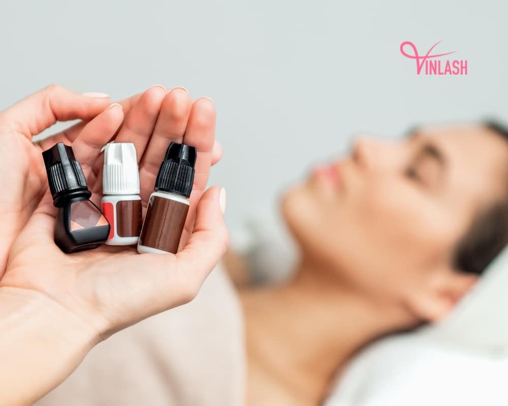 4-essential-beginner-lash-tech-supplies-you-cant-afford-to-miss-6