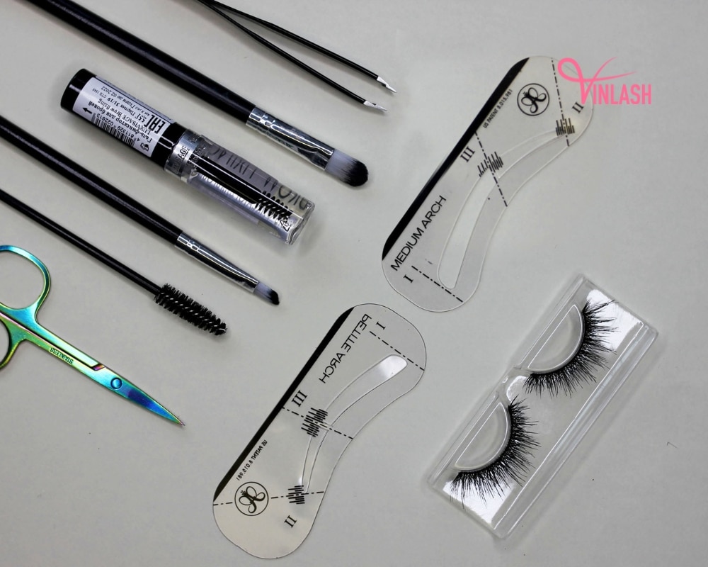 elevate-your-beauty-business-with-premium-lash-and-brow-supplies-14