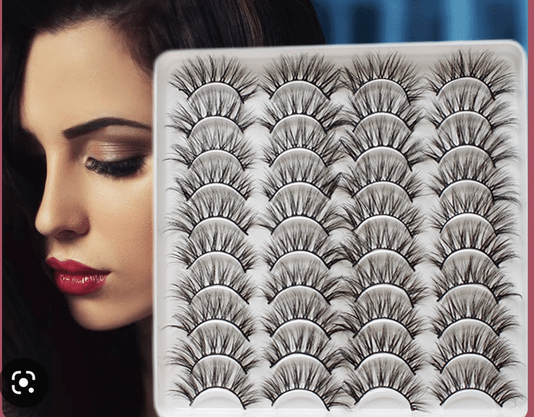 A-behind-the-scenes-look-of-Lashes-Factory-in-the-eyelash-industry-5