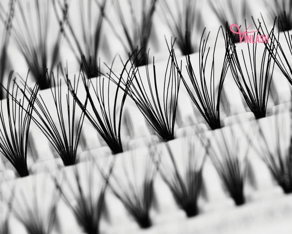 tips-for-lash-businesses-on-sourcing-bulk-false-eyelashes-2