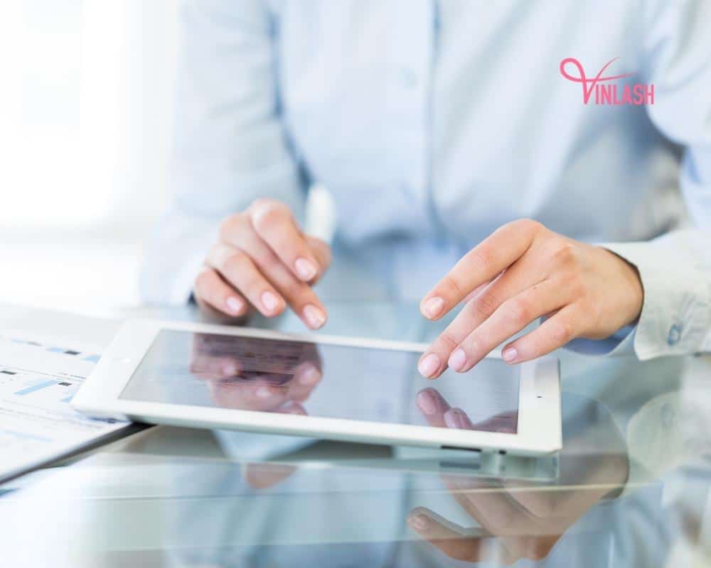 tips-for-lash-businesses-on-sourcing-bulk-false-eyelashes-11