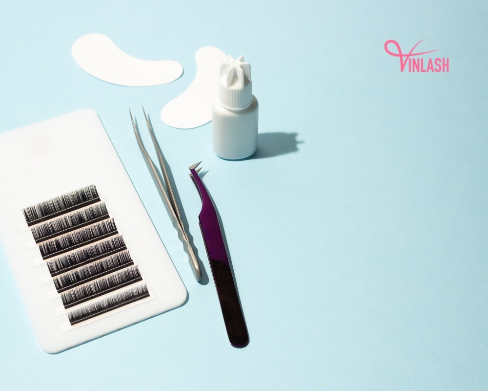 elevate-your-eyelash-game-with-essential-lash-extension-tools-and-supplies-6