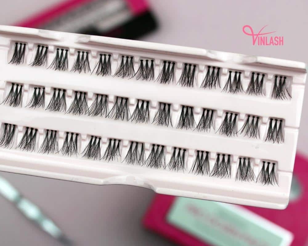 checklist-for-lash-businesses-to-run-through-when-purchasing-eyelash-glue-bulk-8